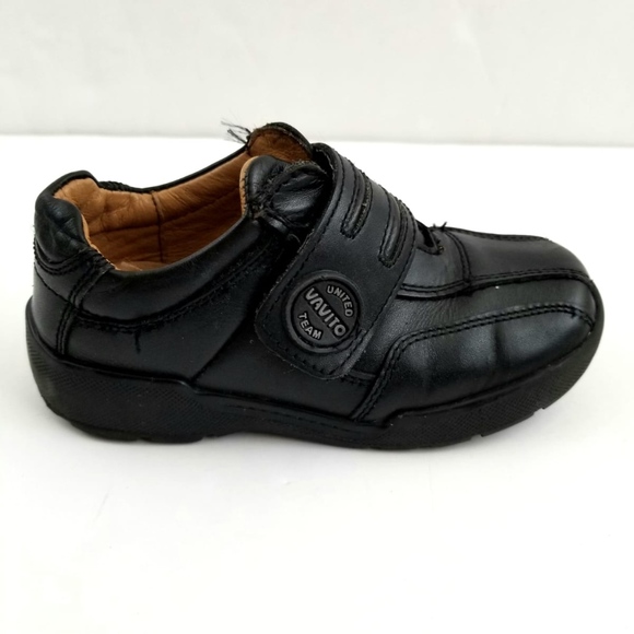 boys black leather shoes